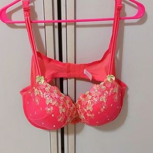 Cacique bra 44C. Underwire 🍑